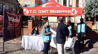 İzmit Belediyesi Halkla İlişkiler Müdürlüğü, Sanayi Mahallesi'nde 'Sen Anlat İzmit' programı düzenledi