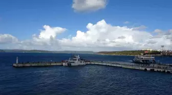 Çanakkale'de Fırtına Nedeniyle Feribot Seferleri İptal Edildi