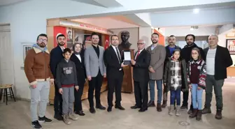 Emekli Öğretmenin Sürpriz Veda Etkinliği