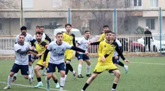 Kocasinan Şimşekspor, Başakpınarspor'u 1-0 mağlup etti