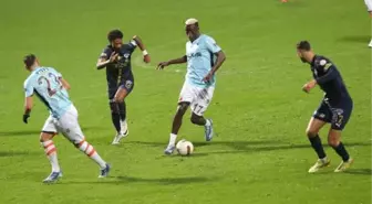 Başakşehir FK, deplasmanda Kasımpaşa'yı 3-0 mağlup etti