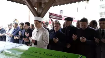 Gümüşhane Belediye Başkanı Ercan Çimen'in annesi son yolculuğuna uğurlandı
