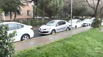 İstanbul'da Beylikdüzü'nde Kar Yağışı