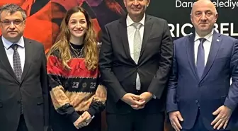 Milli boksör Buse Naz Çakıroğlu, 2024 Paris Olimpiyat Oyunları'na altın madalya hedefiyle gidiyor