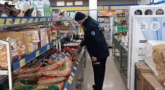 Sungurlu'da Zabıta Ekipleri Marketleri Denetledi