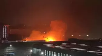 İstanbul'da 26 bin metrekarelik film platosu alev alev yandı