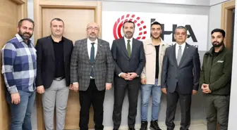 AK Parti Elazığ Milletvekilleri ve Belediye Başkanı Gazetecileri Ziyaret Etti