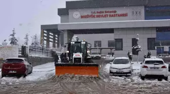 Bozüyük'te Karla Mücadele Çalışmaları Devam Ediyor