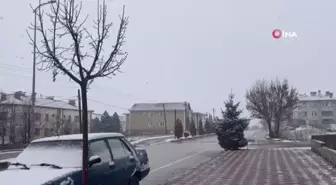 Çankırı'nın kuzey kesimlerinde kar yağışı etkili olmaya başladı