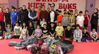 Dersim Kick Boks Spor Kulübüne Yurt Dışından Malzeme Desteği