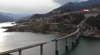 Yeni ilçe merakla bu haberi bekliyor, Viyadük Mayıs ayında hizmete giriyor