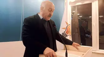 AK Parti Bayburt İl Başkanı Hacı Ali Polat İstifa Etti