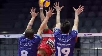 Arkas Spor, CEV Kupası Play-Off Turu ilk maçında Rio Duero'yu 3-1 yenerek avantajlı bir skor elde etti