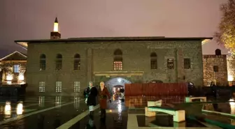 Diyarbakır'da Regaip Kandili dualarla kutlandı