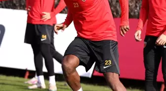 Kayserispor'dan sakatlık açıklaması: Cardoso'nun parmağında kırık tespit edildi