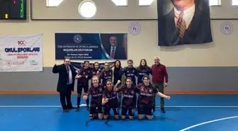 Kırklareli'nde Okul Sporları Futsal Turnuvası Devam Ediyor