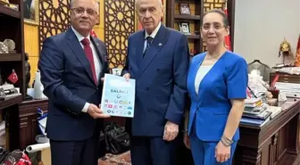 MHP'nin Salihli Belediye Başkan adayı Zeki Kayda oldu: 'Üçüncü dönem için hazırız'