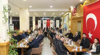 Nizip Belediye Başkanı Mehmet Sarı, Gazetecilerle Bir Araya Geldi