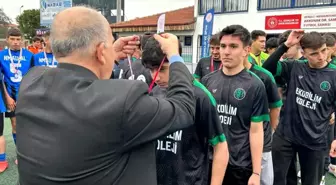 Özel Ekobilim Koleji, Okul Sporları Futbol Genç Erkekler İl Birinciliği'nde şampiyon oldu