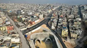 Şahinbey Belediyesi Şanlıdere Caddesi'ni YeşilVadi Bulvarına Bağlayan Yol Açıyor