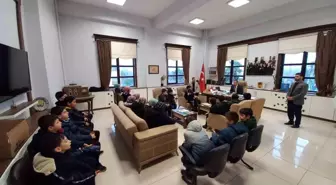 Simavlı öğrenciler Filistin'e yardım için 8 bin TL biriktirdi