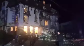 Ukrayna'daki AA Savaş Muhabirlerinin Kaldığı Otel Bombalandı