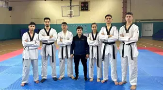 Yunusemre Belediyespor Taekwondo Takımı Türkiye Şampiyonası'na katılma hakkı elde etti