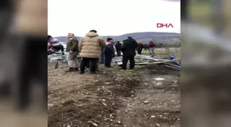 Zonguldak'ta kum yüklü kamyonun çarptığı kazada 1 ölü, 2 yaralı