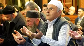 Erzurum'da 500 Yıllık '1001 Hatim' Geleneği Devam Ediyor