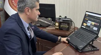 Ağrı Cumhuriyet Başsavcısı Adem Çalış, AA'nın 'Yılın Kareleri' oylamasına katıldı