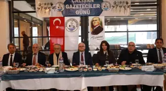 Burhaniye Belediyesi'nden Gazetecilere Özel Kutlama