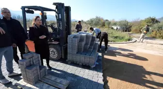 Selçuk Belediye Başkanı Gökçealan'da Yol Çalışmalarını İnceledi