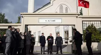 Cumhurbaşkanı Erdoğan Hazreti Ali Camisi'nde Cuma Namazı Kıldı