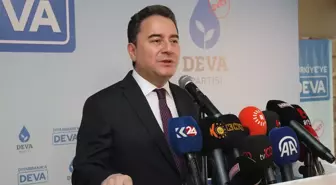 DEVA Partisi Genel Başkanı Ali Babacan, yerel seçimlerdeki adaylarını tanıttı