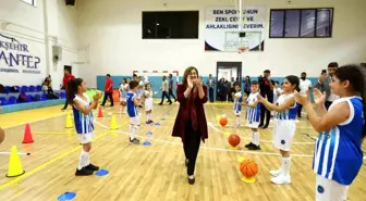 Gaziantep Büyükşehir Belediyesi Spor Yatırımlarıyla Başarıları Artırıyor