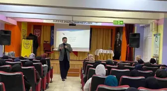 Düzce Üniversitesi Çocuk ve Gençlik Eğitimi Merkezi, Kız Anadolu İmam-Hatip Lisesi'nde 'Gençlerde Merhamet Bilinci' semineri düzenledi