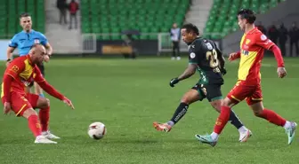 Göztepe, deplasmanda Sakaryaspor'u 2-1 yendi