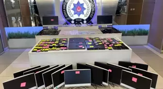 İstanbul'da Forex Dolandırıcılığı Operasyonu: 65'i Yabancı Uyruklu 73 Şüpheli Gözaltında
