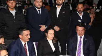 İYİ Parti Genel Başkan Yardımcısı Ayyüce Türkeş Taş, Mersin'de partililerle buluştu