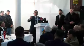 CHP Genel Başkanı Özgür Özel: Emekli maaşları asgari ücret seviyesine çıkarılmalı