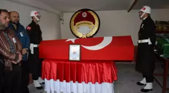 Kıbrıs Gazisi Çetin Er, Niksar'da Son Yolculuğuna Uğurlandı