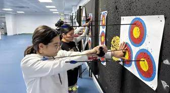 Elazığ'da Genç Okçular Mete Gazoz'un İzinden Gidiyor