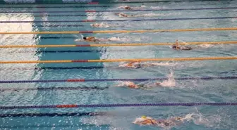 Körfez Gençlerbirliği Spor Kulübü Yüzücüsü Fatih Emre Kartal Türkiye Yıldız, Genç ve Açık Yaş Uzun Kulvar Milli Takım Seçmeleri'nde Başarılı