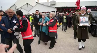 Pençe-Kilit Harekatı Şehidi Hakan Gün Gaziantep'te Son Yolculuğuna Uğurlandı