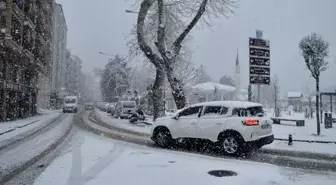 Sinop ve Kastamonu'da Kar Yağışı Nedeniyle 367 Köy Yolu Ulaşıma Kapandı