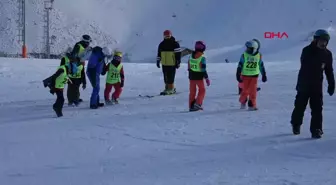 SNOWBOARDCILAR PALANDÖKEN'DE ŞEHİTLERİ ANDI