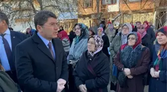 ADALET Bakanı Yılmaz Tunç, Bartın'da eniştesi Adil Şahin'in cenazesine katıldı