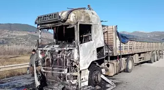 Burdur'da seyir halindeki tır alev aldı