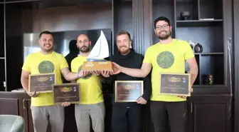 Fenerbahçe Doğuş Yelken Ekibi Türkiye Turu Rekorunu Kırdı