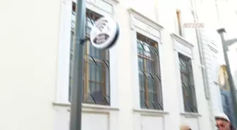 İzmir Büyükşehir Belediyesi, Kemeraltı'nda Ücretsiz İnternet Hizmeti Sunuyor